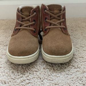 Toddler sneakers